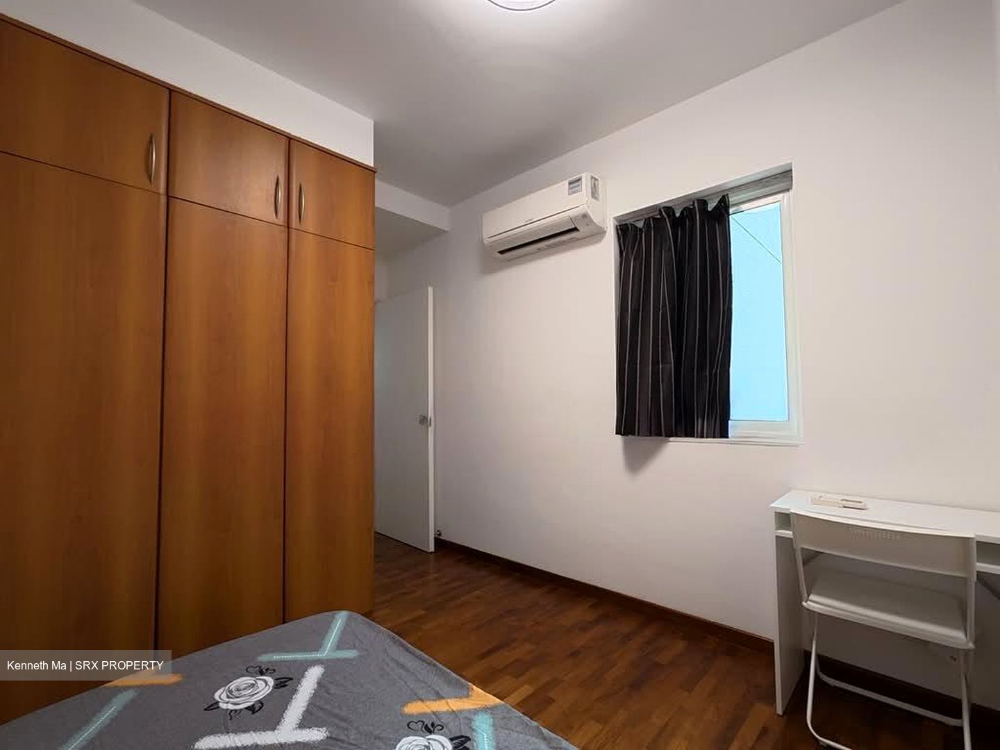 Evergreen Park (D19), Apartment #583912041